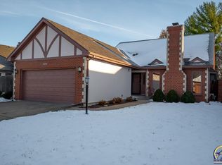 2450 SW Brookhaven Ln, Topeka, KS 66614