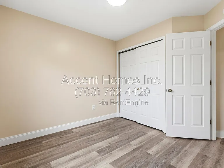 10299 Wimbledon Pl — Photo 15