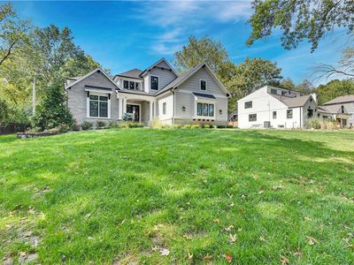 8440 Lee Blvd, Leawood, KS, 66206