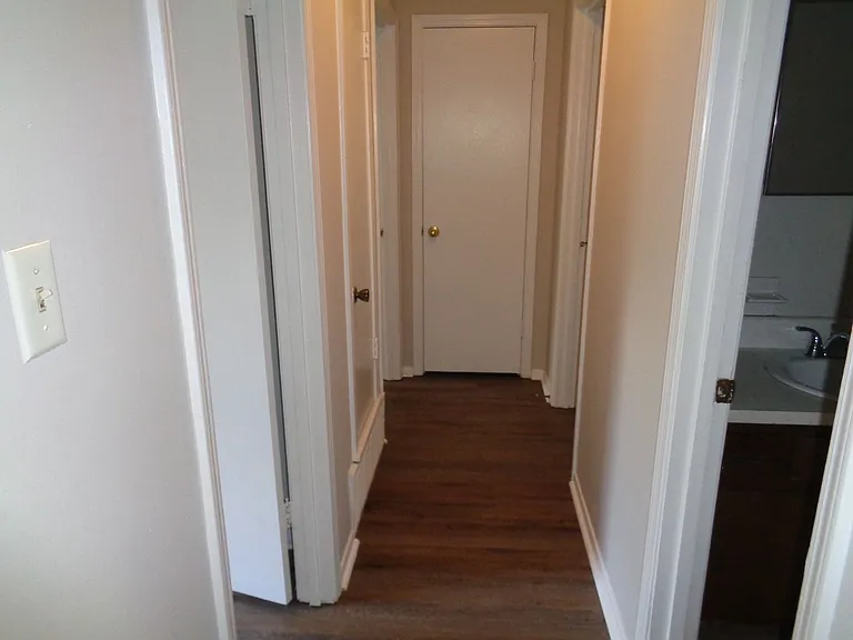 5163 Haynes Dr — Photo 8