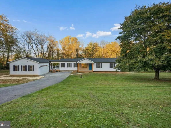 814 Tuder Dr, Westminster, MD 21158