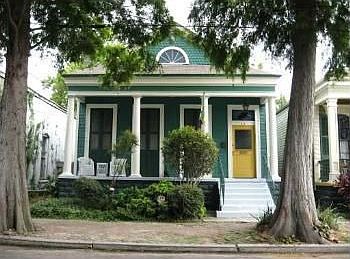 1st image of 516 Pelican St