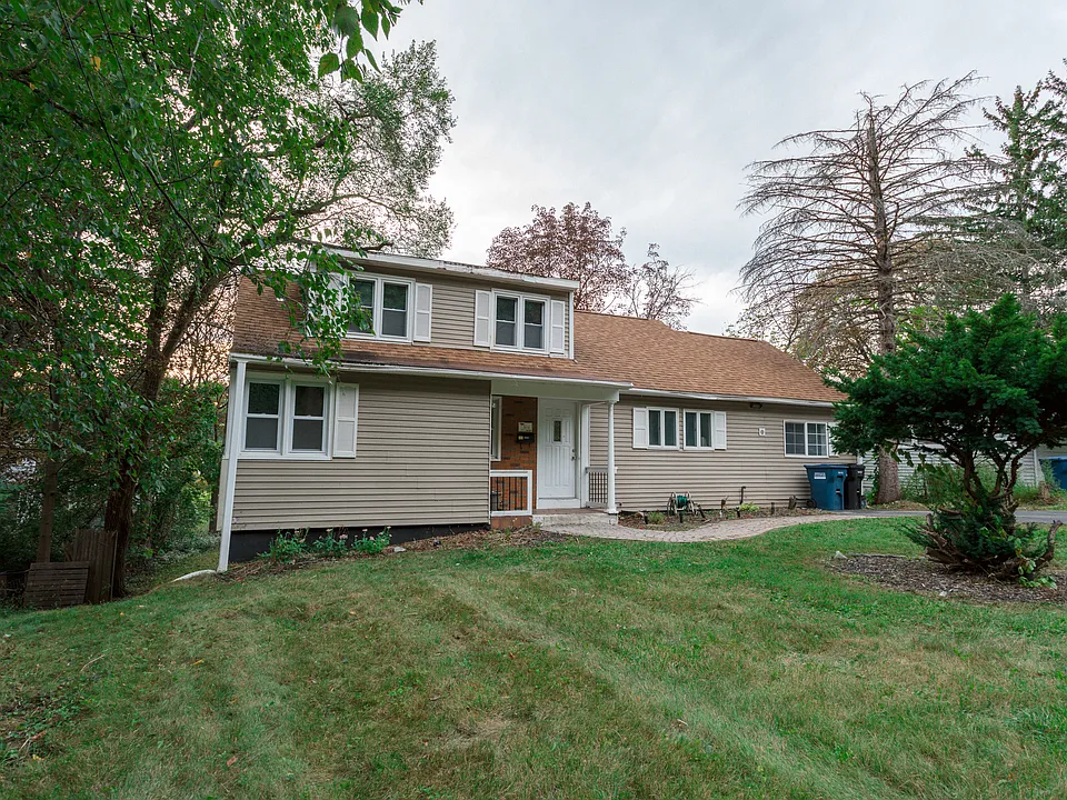 544 Nottingham Rd