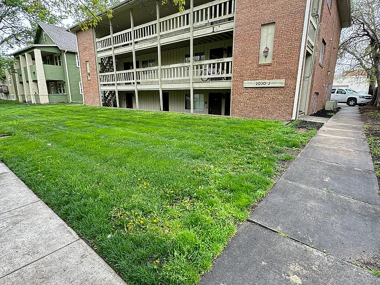 2030 J St #A — Photo 8