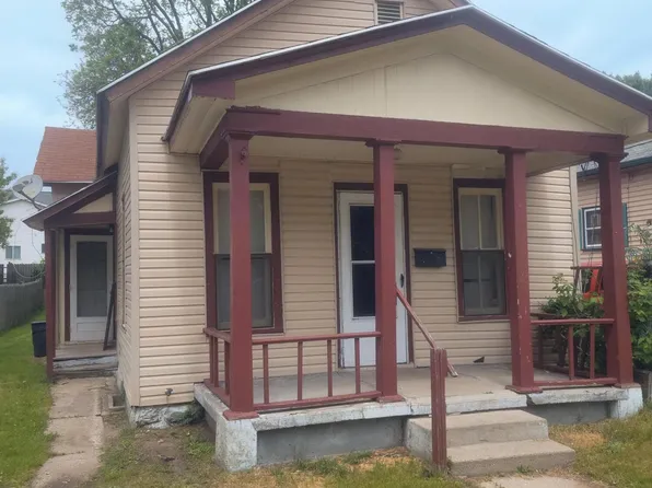 427 Highland St SE, Grand Rapids, MI 49507