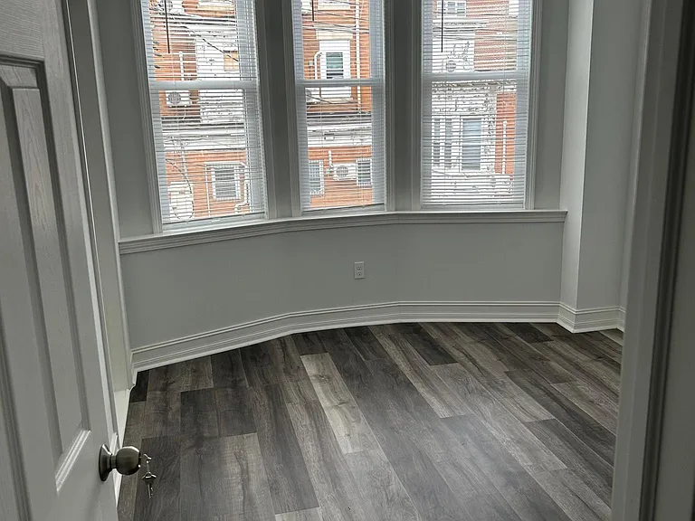 1415 W Allegheny Ave #2 — Photo 27