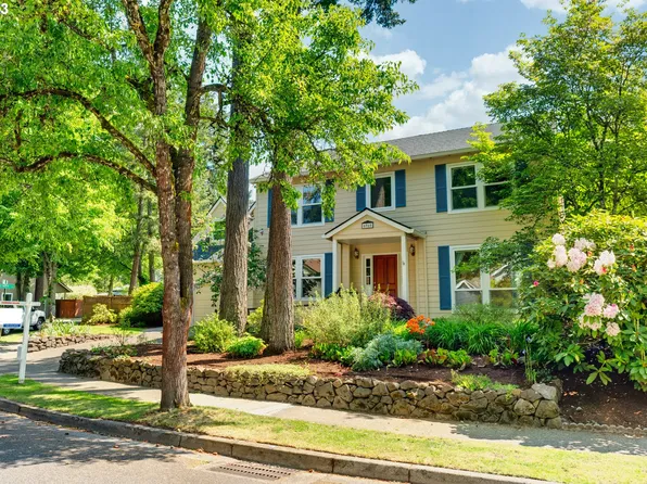 6960 SW Tierra Del Mar Dr, Beaverton, OR 97007