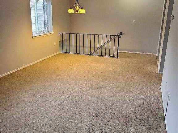 4th image of 520 Picasso Way #520