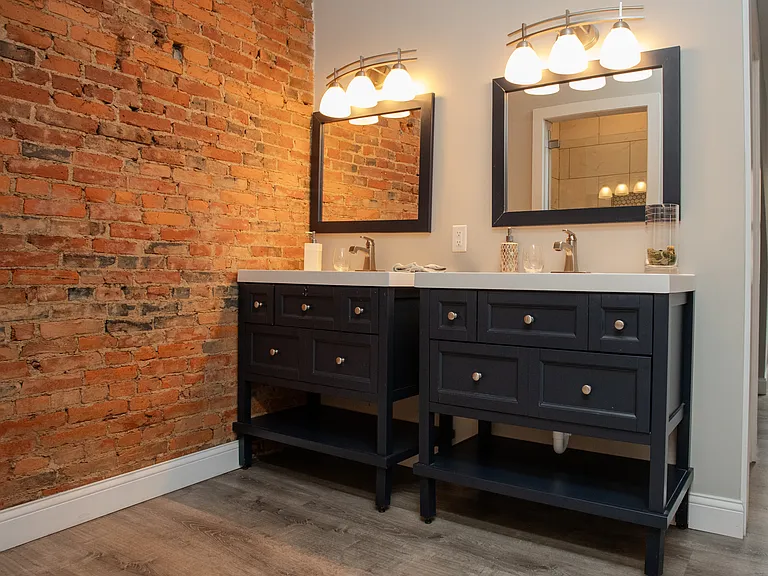 627 Main St #3 — Photo 32