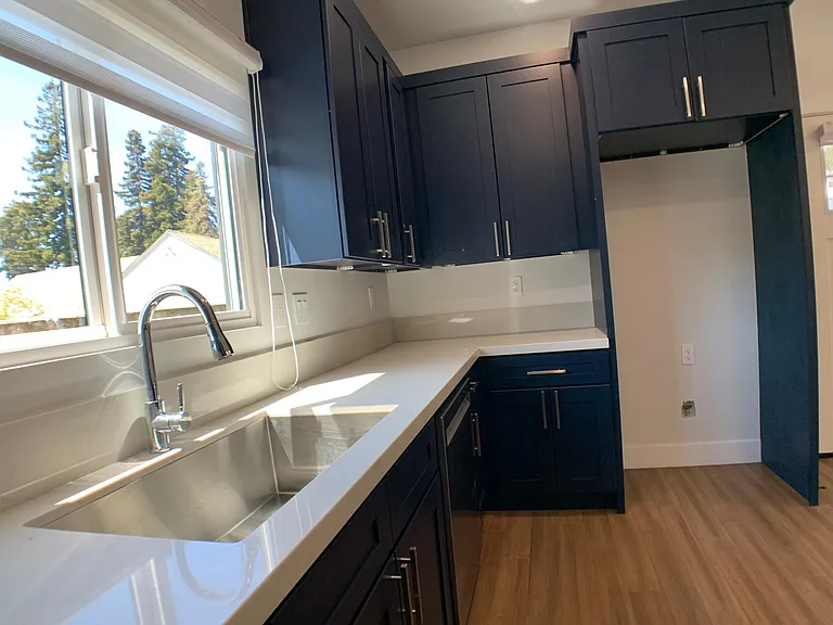 2127 Park Blvd #2 — Photo 8