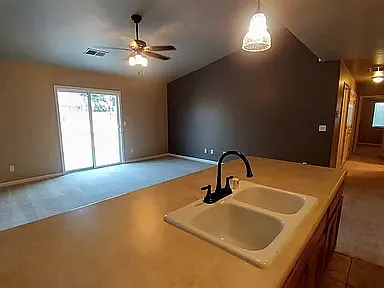 4328 E Oak Ave — Photo 9
