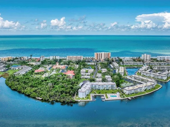 534 Sutton Pl, Longboat Key, FL 34228