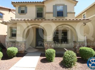 1341 S Joshua Tree Ln, Gilbert, AZ 85296
