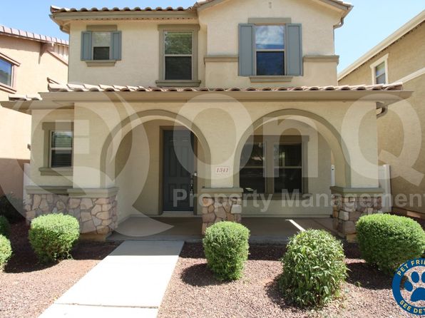1341 S Joshua Tree Ln