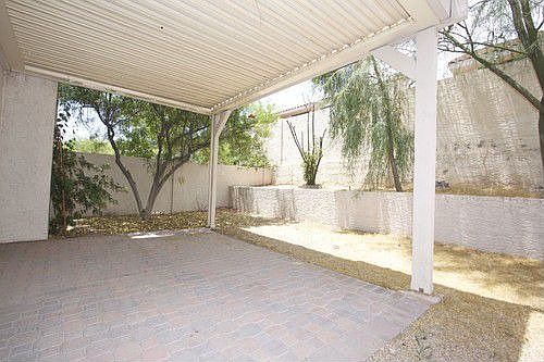4th image of 1656 N Sierra Vista Dr
