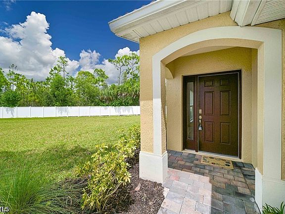 3rd image of 3733 Crofton Ct
