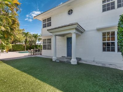 300 Greymon Drive, West Palm Beach, FL, 33405
