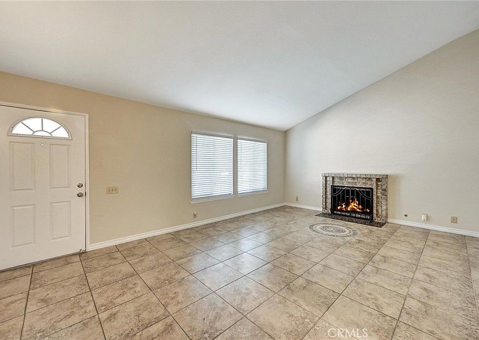 1861 Yosemite Ave, Simi Valley, CA 93063 | Zillow