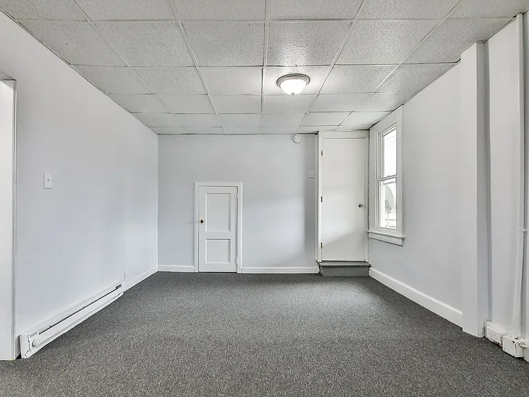 727 Front St #2 — Photo 18