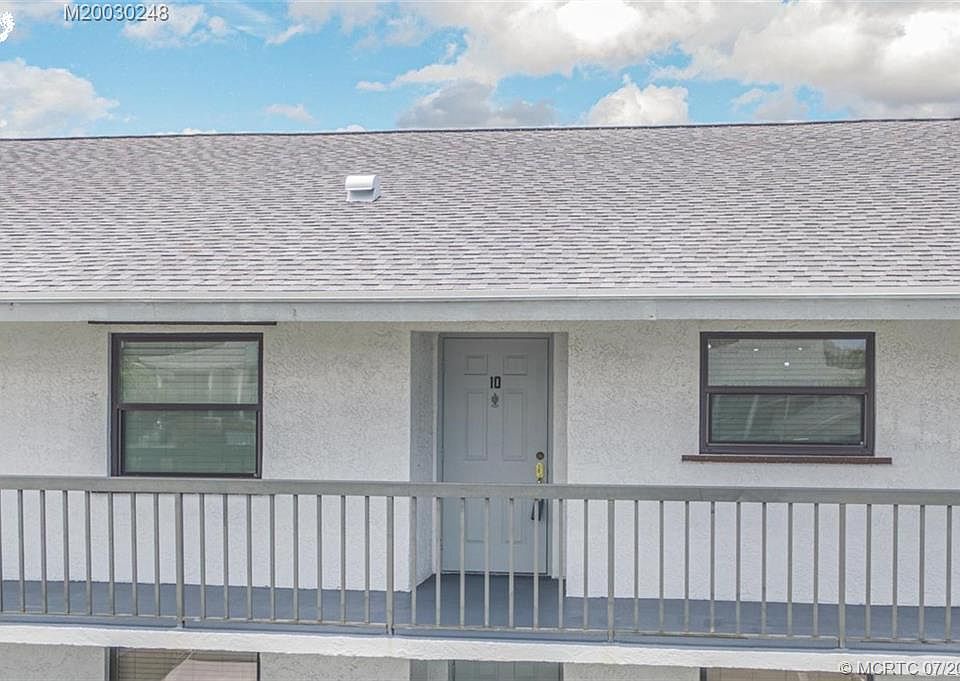 1st image of 1201 SE Parkview Pl APT G10