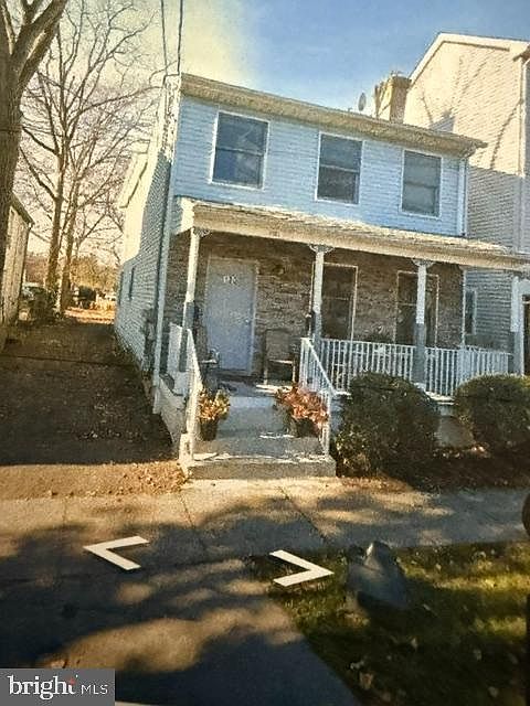 1st image of 130 John St