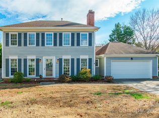 8708 Parkchester Dr, Charlotte, NC 28277