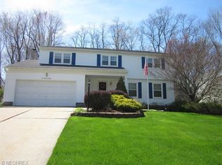608 Bath Hills Blvd, Akron, OH