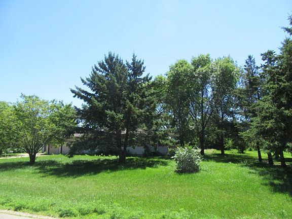 2nd image of 1002 Donna Dr NW