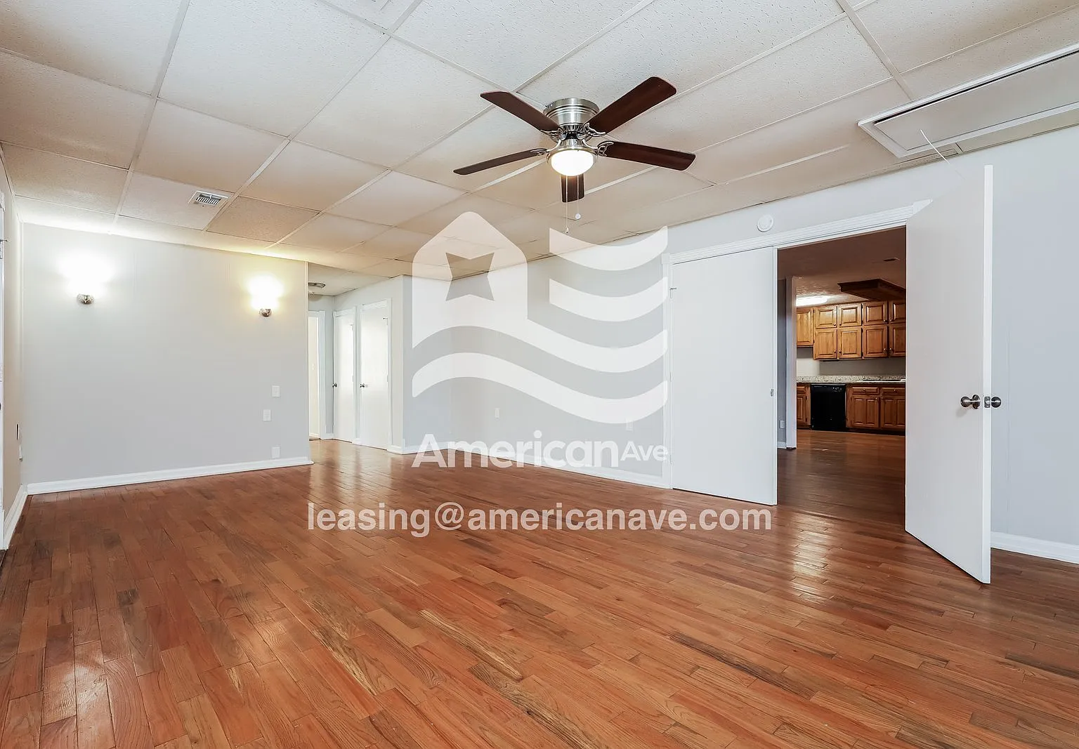 4 bed, 3.0 bath, 2475 sqft, $1,797 — Photo 4