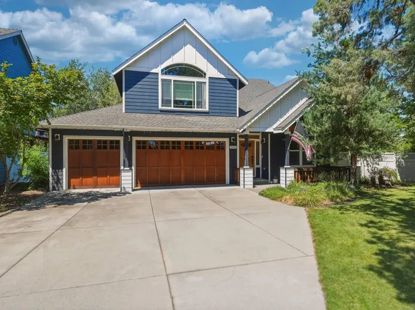 2048 NE Cradle Mountain Way, Bend, OR 97701