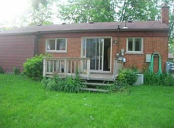 1st image of 1787 Chaucer Ave