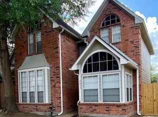 6653 Queensclub Dr, Houston, TX 77069