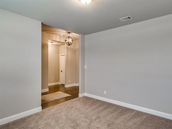 5th image of 7228 Harrier St