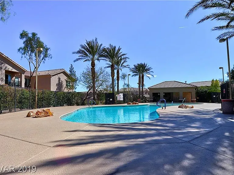 6690 Flaminian Ln #201 — Photo 2