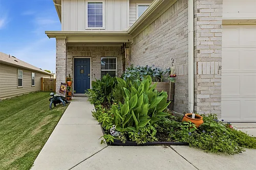 19017 Romano Dr Photo 1