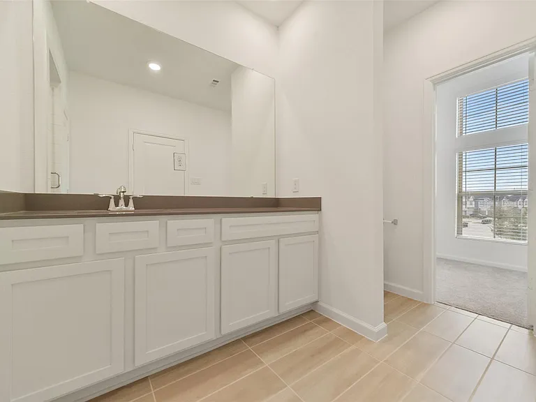 5603 Foggy Vine Ct — Photo 16