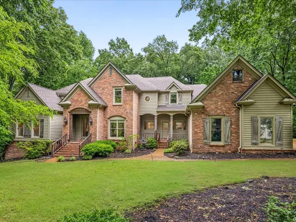 7860 Chapel Ridge Dr, Cordova, TN 38016