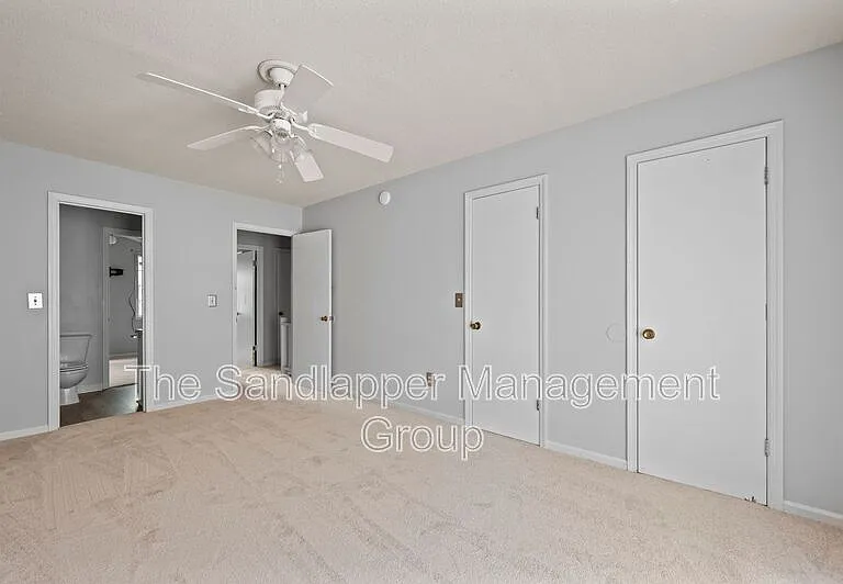 3616 Peppertree Ln — Photo 12