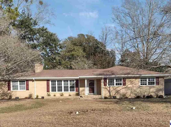 707 Lawhon Dr, Hartsville, SC 29550