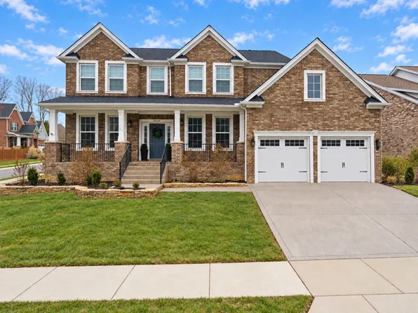 8004 Ritter Dr, Mount Juliet, TN 37122