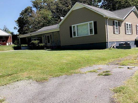 4th image of 167 Grinton Ave