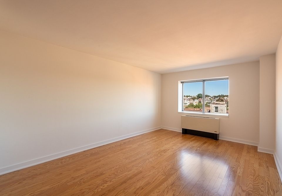 1st image of 153-50 89th Ave #827