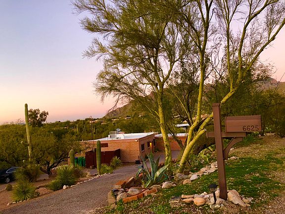 Located off the street, lots of parking and privacy