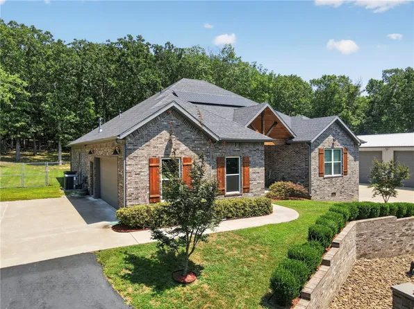 3494 S Eliza Ln, Farmington, AR 72730