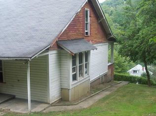 19 Littleton Ln, Wheeling, WV 26003