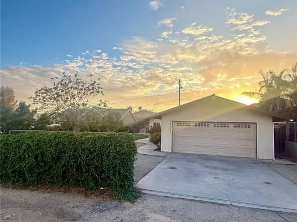 29521 Platino Dr, Canyon Lake, CA 92587