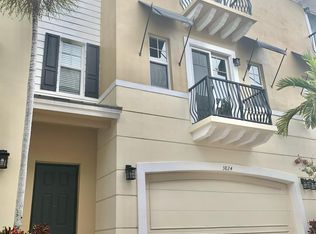 3824 NW 5th Ter, Boca Raton, FL 33431