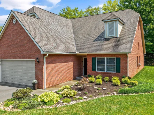 359 Paine Lake Dr, Sevierville, TN 37862