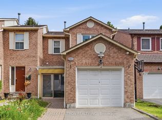 161 Cottonwood Ct, Markham, ON L3T 5W9