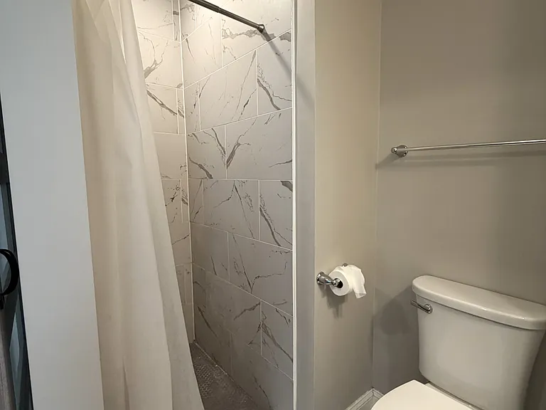 3000 Guilford Ave — Photo 15
